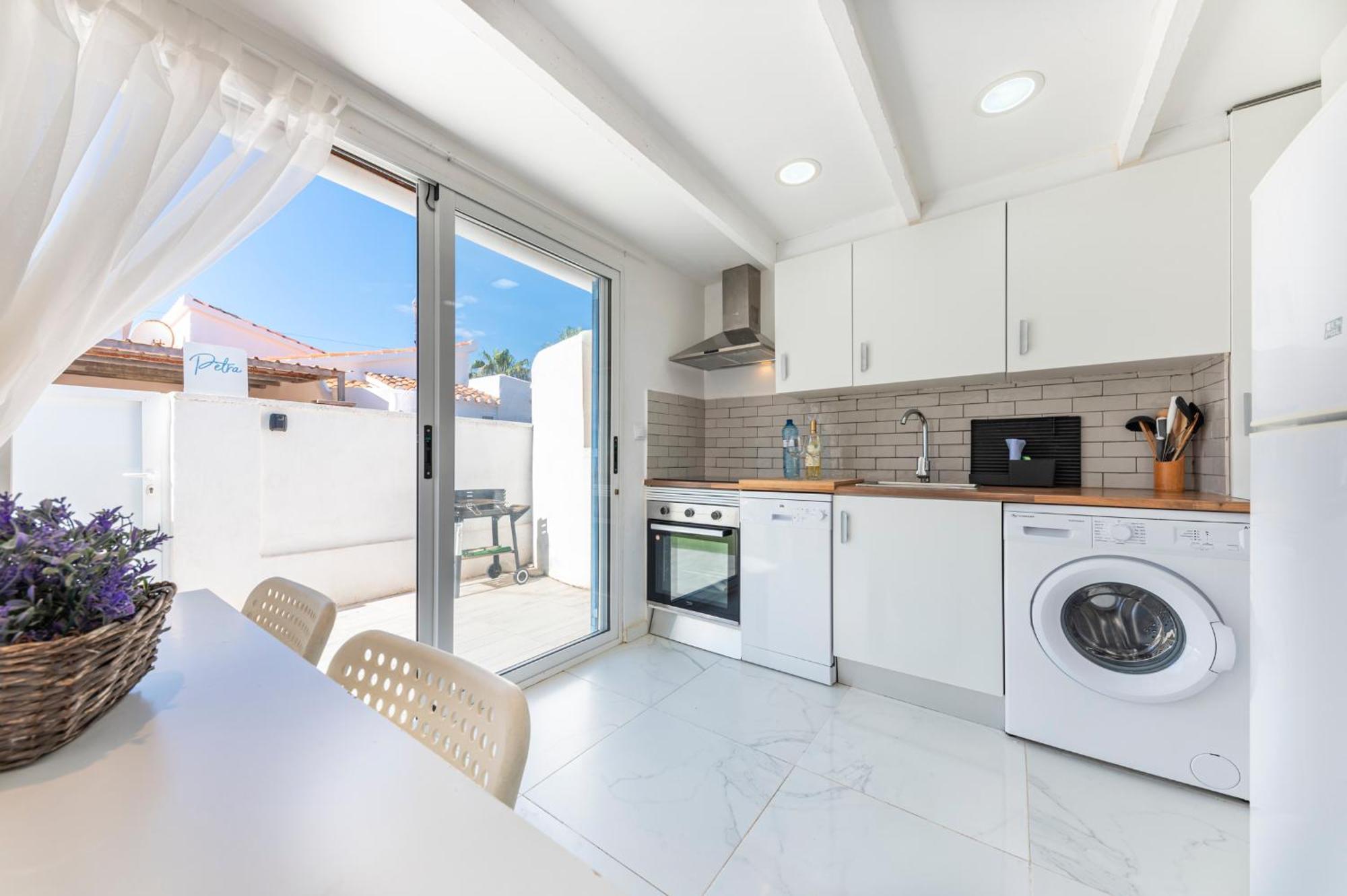Petra Villa Denia Exteriör bild